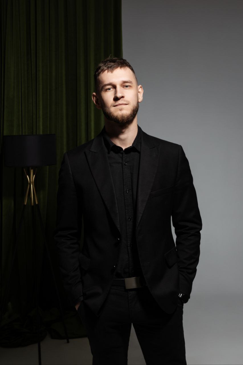 Денис Бузмаков